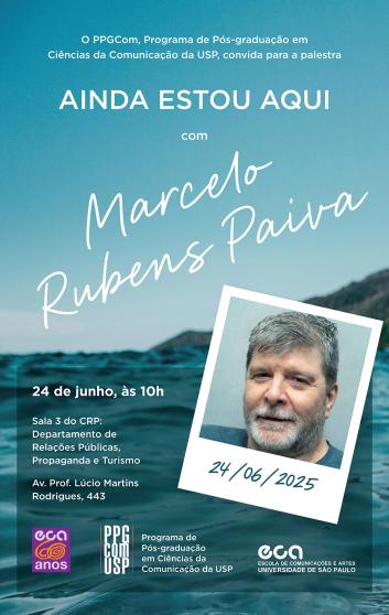 Cartaz de evento com uma foto de fundo de um oceano de cor azul, céu azul sem nuvens e uma superfície montanhosa à direita da imagem. No topo estão as informações de que o programa de pós-graduação convida, o nome da palestra, seguidos pelo nome do palestrante, destacado no centro da imagem em fonte branca, manuscrita e inclinada. Em sobreposição, está a foto do rosto de um homem branco, de barba e cabelos curtos, lisos e grisalhos. A moldura da foto tem o estilo de uma foto instantânea, está inclinada para a direita e com a data do evento escrito com fonte manuscrita azul. Em volta da foto, há uma caixa de texto azulada e transparente com informações de data, horário, local e os logotipos de realização abaixo.