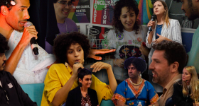 Imagem com montagem de diferentes fotos de 11 pessoas, entre pessoas brancas e negras; homens e mulheres, com roupas e fundos coloridos. Alguns estão de frente e outros, de perfil. Metade das pessoas está falando ao microfone. 